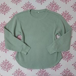 Uniqlo Waffle Crew Neck Long Sleeve Shirt